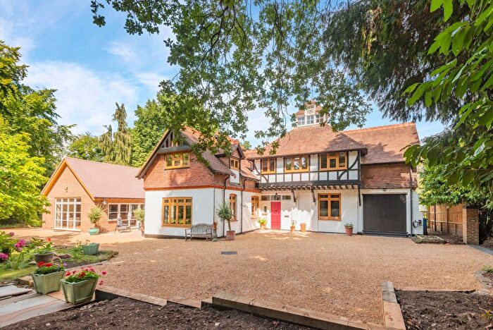 4 Bedroom Detached House For Sale In Windsor Road, Ascot, SL5