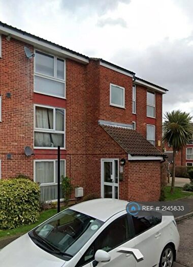 1 Bedroom Flat To Rent In Archery Close, Harrow, HA3