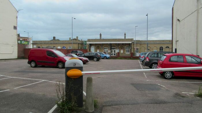 Garage / Parking To Rent In Bevan St East, Lowestoft, NR32