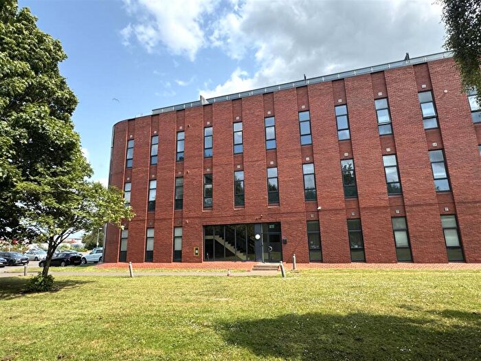 1 Bedroom Apartment To Rent In Vicarage Farm Road, Peterborough, PE1