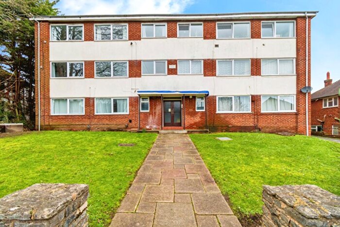 1 Bedroom Flat For Sale In Kent Road, St Denys, Southampton, Hampshire, SO17