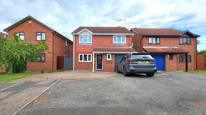 4 Bedroom Detached House For Sale In Temple Grange, Werrington, Peterborough, PE4