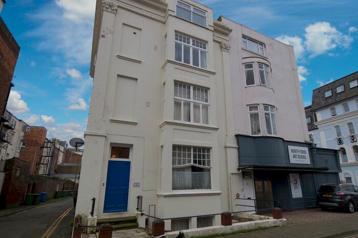 2 Bedroom Flat To Rent In St. Martins Avenue, Scarborough, YO11