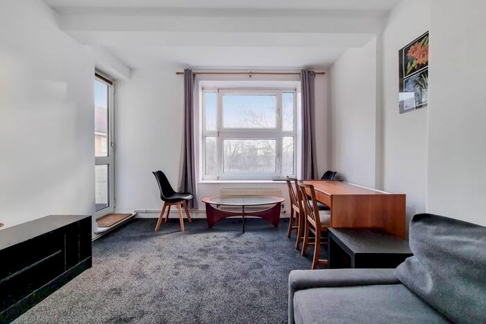 2 Bedroom Flat To Rent In Colville House, Waterloo Gardens, Bethnal Green, E2