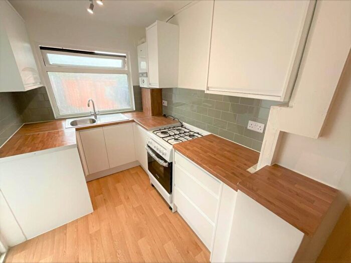 3 Bedroom House To Rent In Hedgemans Road, Dagenham, Essex, RM9