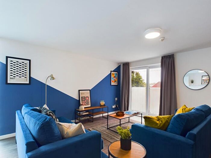 6 Bedroom Flat To Rent In Clint Road West, Liverpool, L7