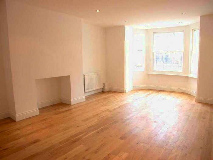 2 Bedroom Flat To Rent In Lancaster Grove, Belsize Park, NW3