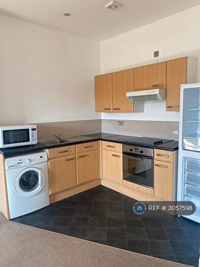 2 Bedroom Flat To Rent In Jade Mews, Portsmouth, PO2