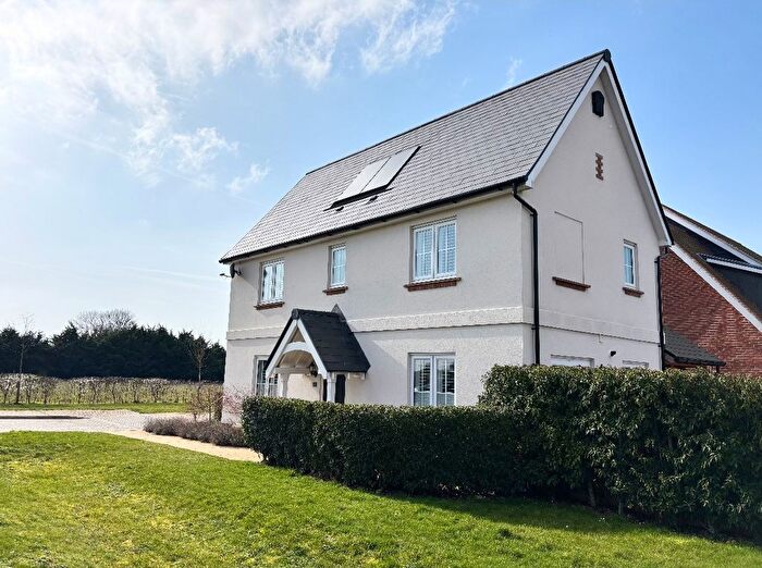 3 Bedroom Detached House For Sale In Turner Gardens, Langford, SG18