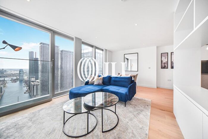 Apartment To Rent In Landmark Pinnacle, Marsh Wall, E14