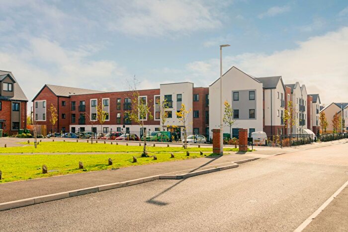 1 Bedroom Flat To Rent In Exeter Road, Topsham, Exeter, EX3