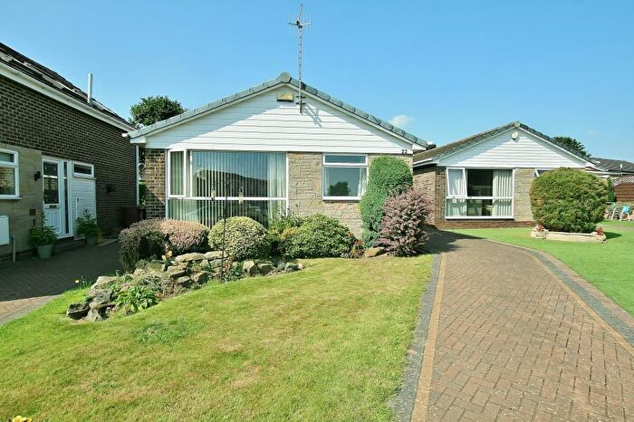 2 Bedroom Detached Bungalow To Rent In Birchen Close, Dronfield Woodhouse, Derbyshire, S18