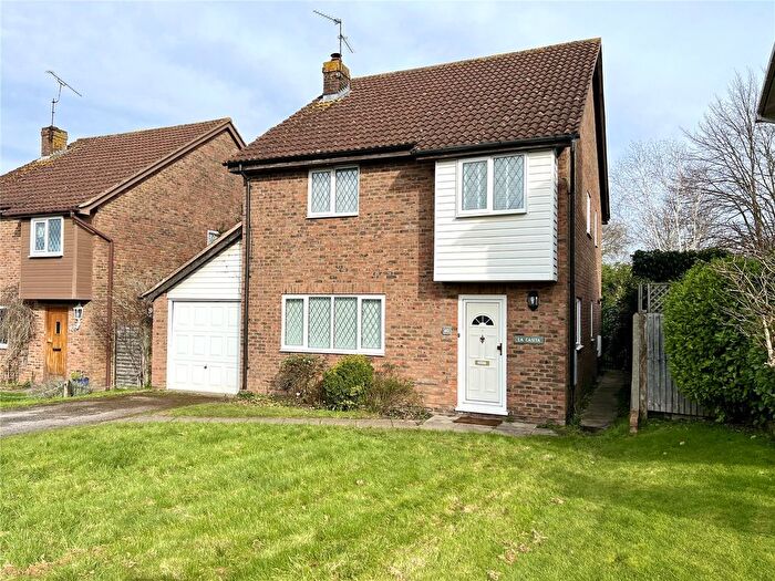 4 Bedroom Detached House For Sale In Partridge Way, Guildford, Surrey, GU4