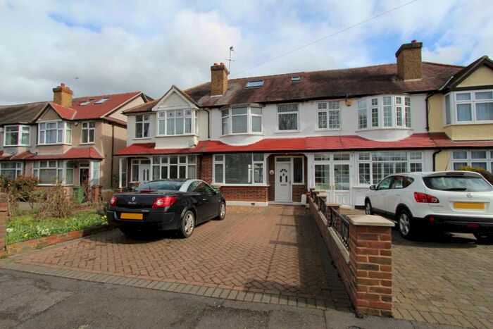 4 Bedroom Terraced House To Rent In Sandringham Road, KT4