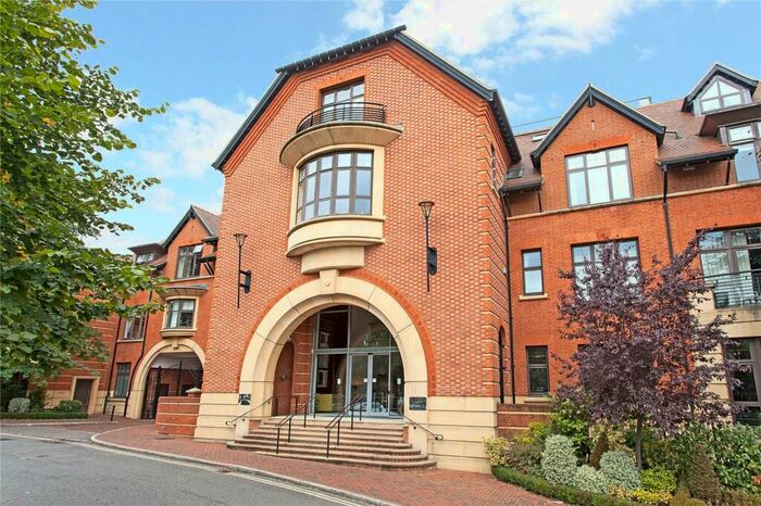 2 Bedroom Flat To Rent In Perpetual House, Station Road, Henley-on-Thames, Oxfordshire, RG9