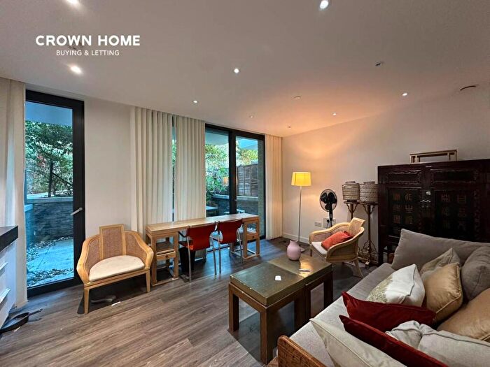 Apartment To Rent In Meranti House, Alie Street, Goodman's Fields, Aldgate, E1