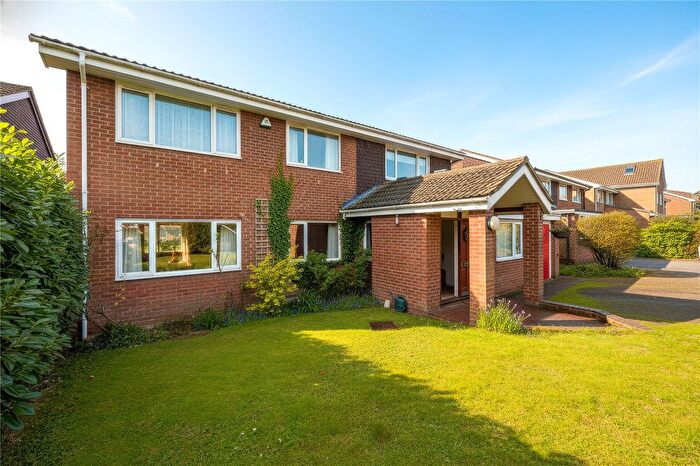 5 Bedroom Detached House To Rent In Wootton Way, Cambridge, CB3