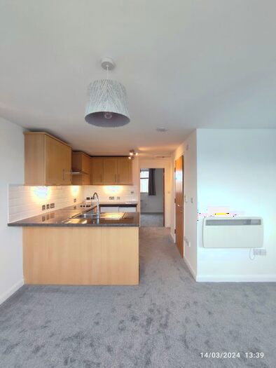 1 Bedroom Flat To Rent In Cleveland Road, Chichester, PO19