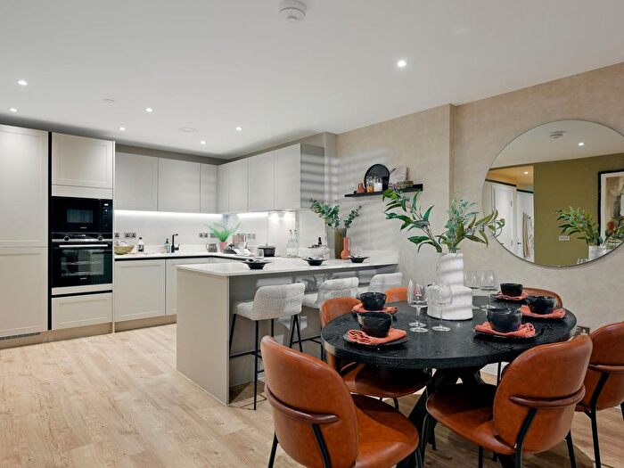 1 Bedroom Flat For Sale In College Road, Clifton, BS8