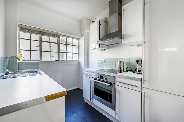 1 Bedroom Flat To Rent In Fulham Road, Chelsea, London, SW3