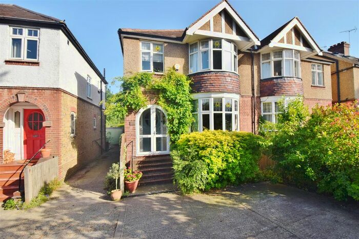 3 Bedroom Property To Rent In Staines Road, Twickenham, TW2