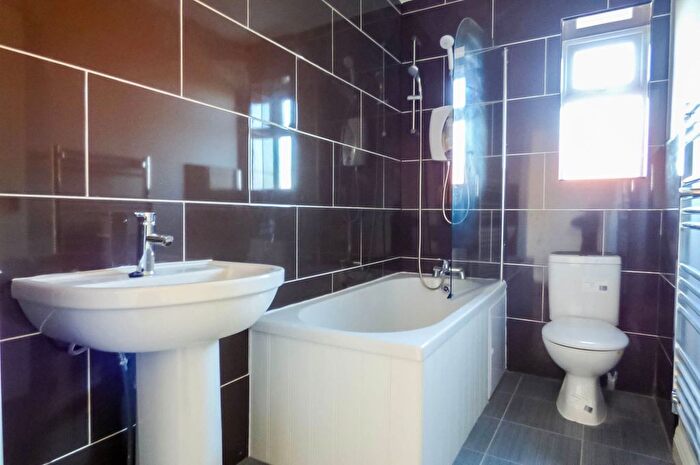 3 Bedroom Flat To Rent In Dereham Terrace, Stakeford, Choppington, NE62