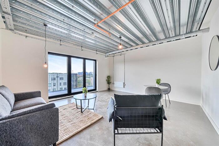 1 Bedroom Apartment To Rent In District Lofts, Climate Innovation District, LS9