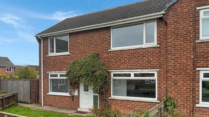 3 Bedroom Semi-Detached House To Rent In Sledwick Road, Billingham, TS23