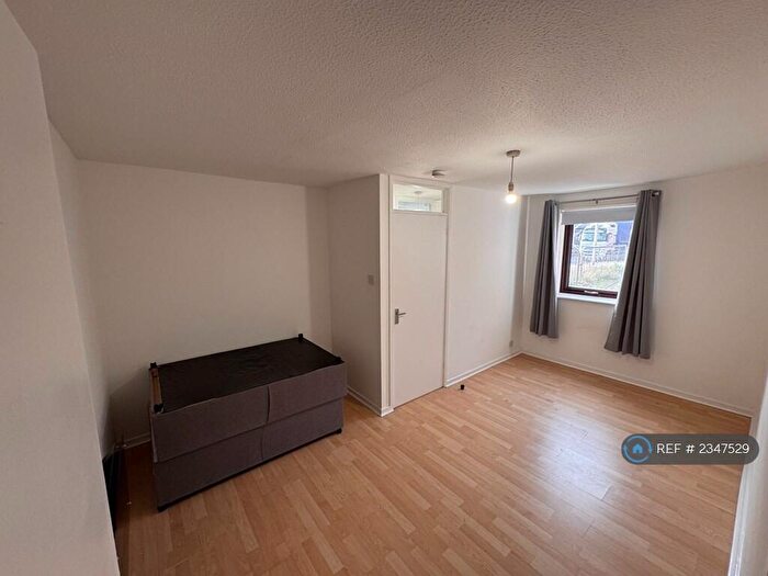 1 Bedroom Flat To Rent In Castle Street, Hull, HU1