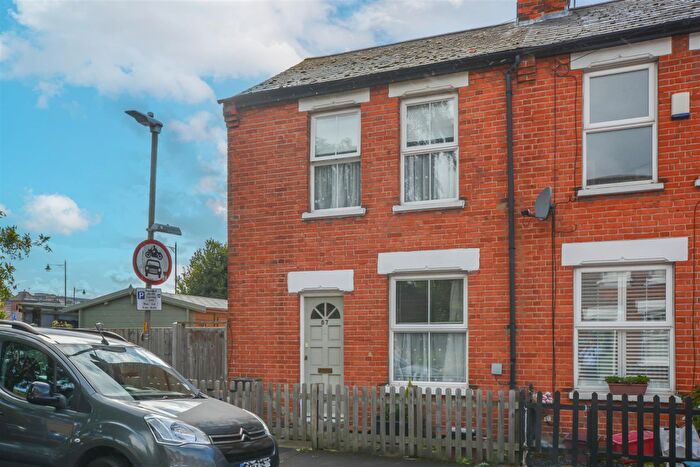 2 Bedroom End Of Terrace House For Sale In North Road Avenue, Brentwood, CM14
