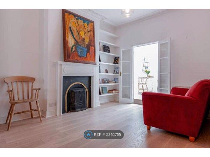1 Bedroom Flat To Rent In Tavistock Road, London, W11