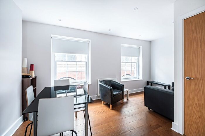 2 Bedroom Flat To Rent In Artillery Lane, London, E1