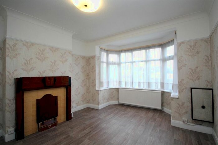 3 Bedroom Terraced House To Rent In Waverley Gardens, Hanger Lane, NW10