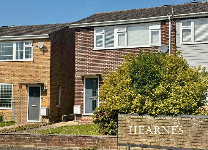 3 Bedroom Terraced House For Sale In Goliath Road, Hamworthy, Poole, BH15