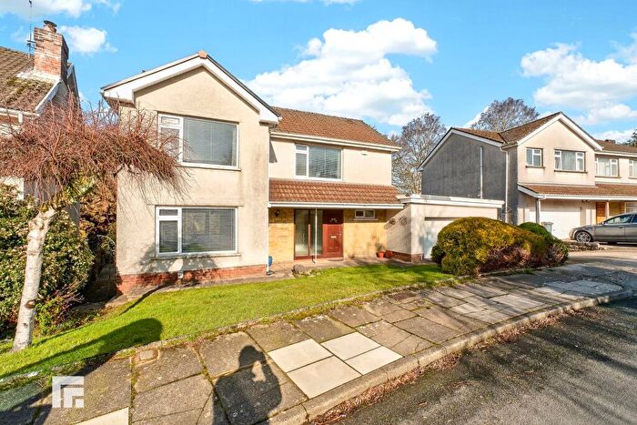 4 Bedroom Detached House For Sale In Dan-Y-Bryn Avenue, Radyr, CF15