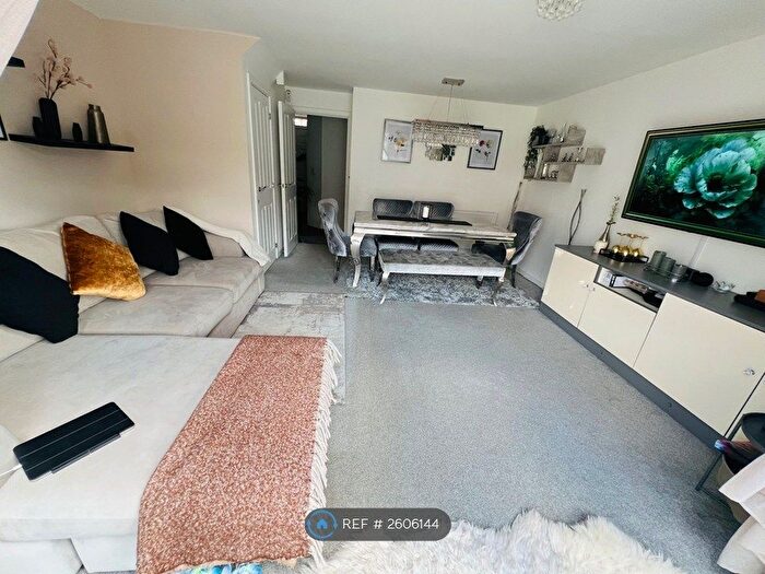 3 Bedroom Terraced House To Rent In Giles Drive, Ebbsfleet Valley, Swanscombe, DA10