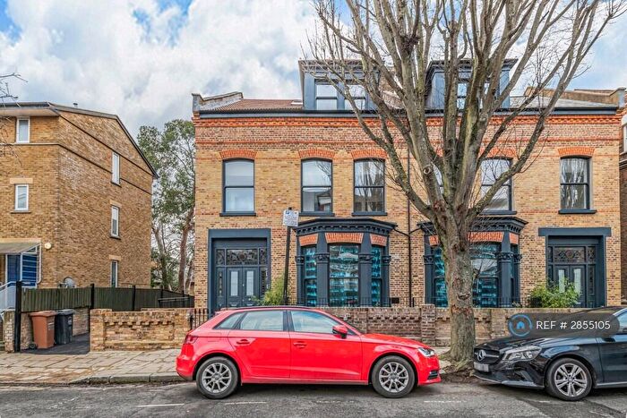 1 Bedroom Flat To Rent In Adolphus Road, London, N4
