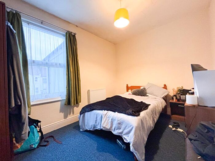 4 Bedroom Terraced House To Rent In Boston Road, Horfield, Bristol, Somerset, BS7