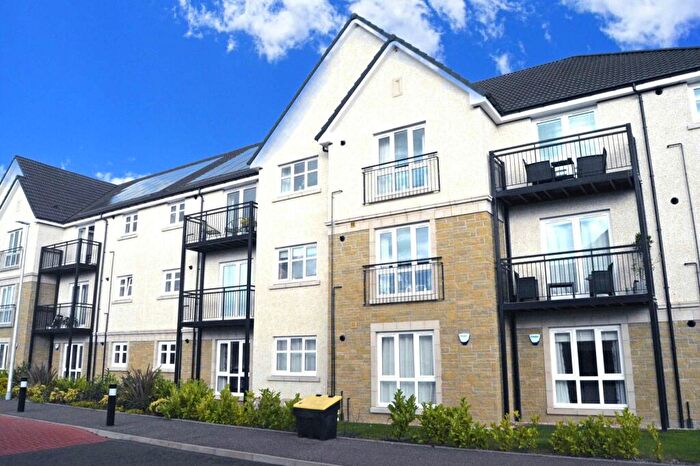 1 Bedroom Flat For Sale In Ferniesyde Court, Larbert, Stirlingshire, FK2