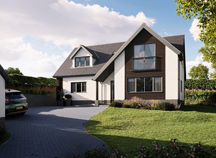 3 Bedroom Detached House For Sale In Periton Road, Minehead, TA24