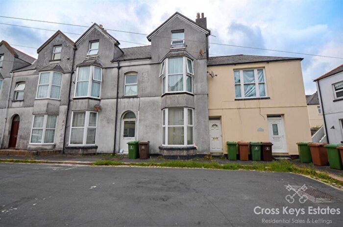 1 Bedroom Apartment For Sale In Headland Park, Greenbank, PL4