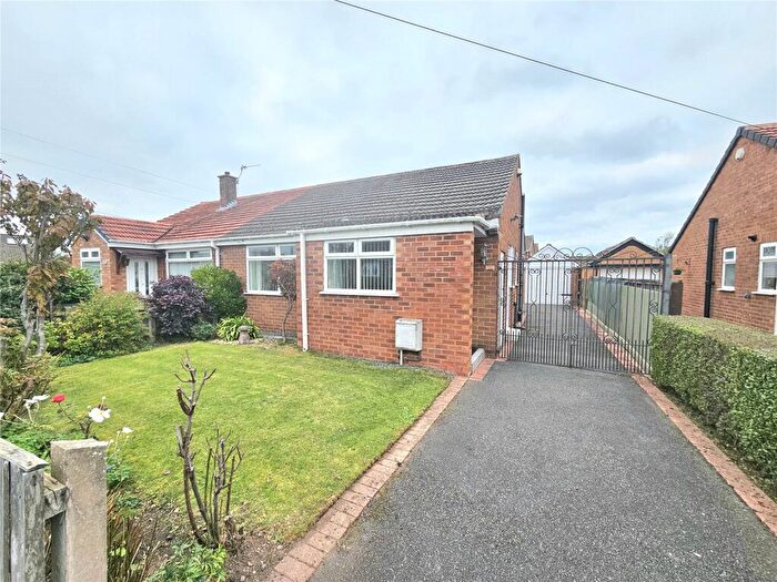 2 Bedroom Bungalow For Sale In Ridgemere Road, Pensby, Wirral, CH61