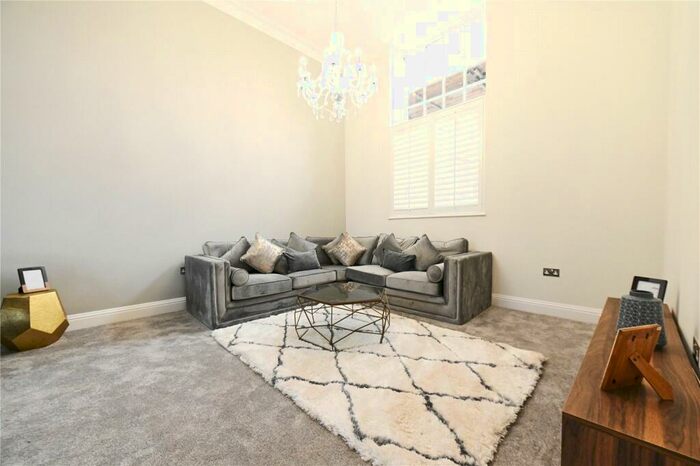 2 Bedroom Flat To Rent In The Old Art School, Lichfield Road, Sutton Coldfield, West Midlands, B74