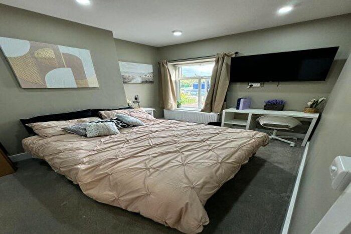 1 Bedroom Property To Rent In Ashton New Road, Manchester, M11
