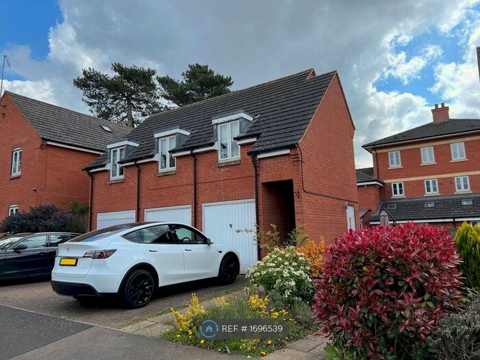 1 Bedroom Flat To Rent In Acorn Road, Northampton, NN5