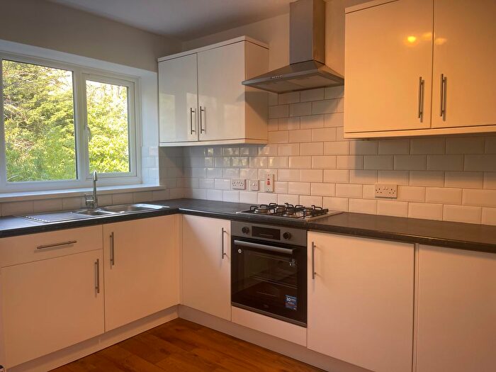 1 Bedroom Flat To Rent In Cavendish Road, London, NW6