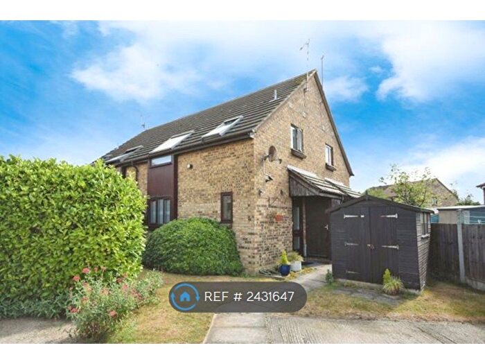 1 Bedroom Terraced House To Rent In Beardsley Drive, Chelmsford, CM1