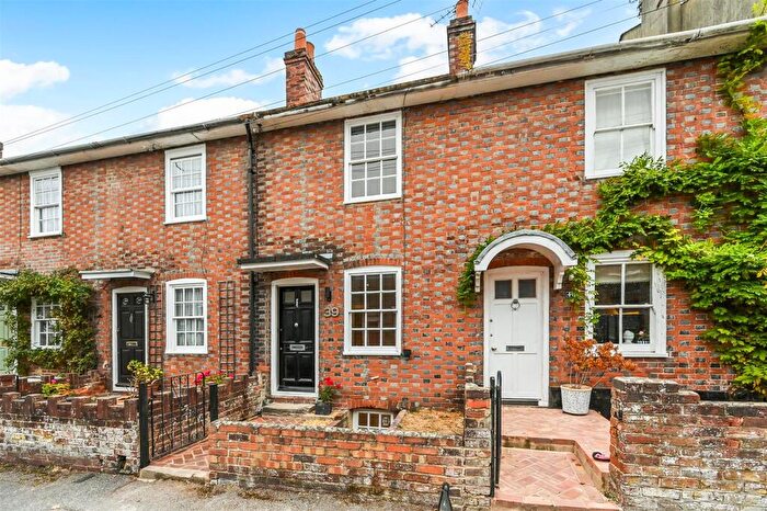 3 Bedroom Terraced House To Rent In Washington Street, Chichester, PO19