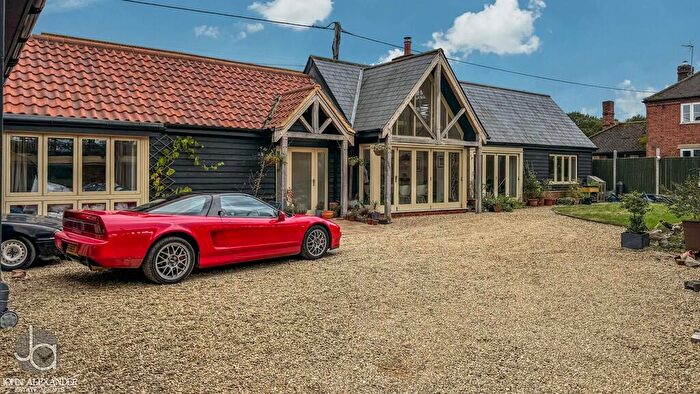 2 Bedroom Barn Conversion To Rent In Witham Road, Tolleshunt Major, CM9