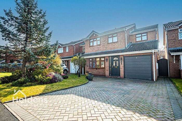 4 Bedroom Detached House For Sale In Southlands Avenue, Lostock Hall, PR5